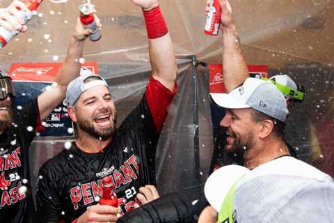 Why are the Boston Red Sox singing 'Dancing on My Own?