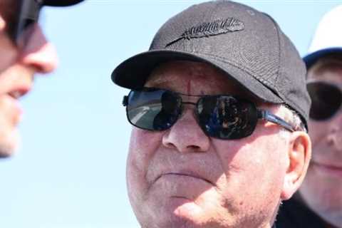 George Takei and William Shatner continue their feud after space flight