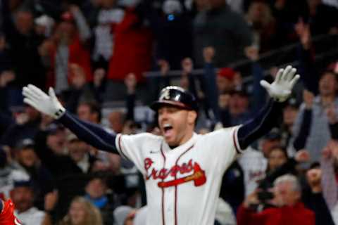 Atlanta Takes on Dodgers: Atlanta Walks It Off