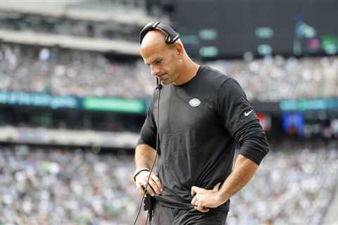 New York Jets Head Coach Robert Saleh Embarrassingly Compared Zach Wilson to Josh Allen to Divert..