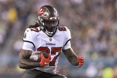 Buccaneers Head Coach Bruce Arians Has a Surprising yet Logical Reason for Avoiding a Ronald Jones..