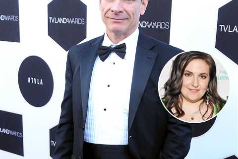 Lena Dunham Pays Tribute to Her Girls On-Screen Dad Peter Scolari Following His Death