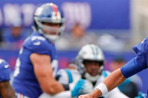 Daniel Jones Lifts Giants, Jets Reach a Familiar Low