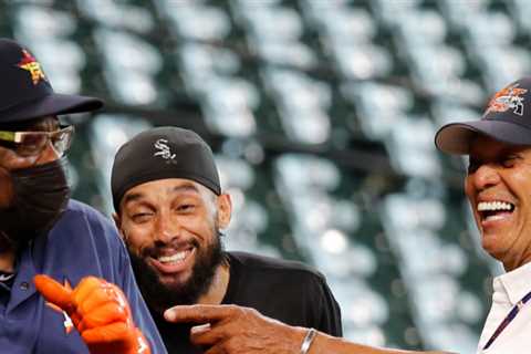 Mr. October traded his pinstripes in for an Astros cap