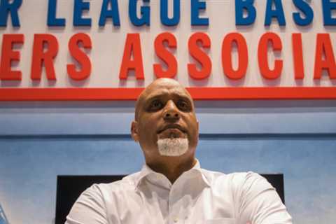 M.L.B. and Its Union Seek Common Ground As World Series Starts
