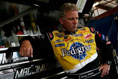 Ricky Rudd Won at Martinsville After His Crew Scalded Him With Hot Water While Trying to Cool Him..