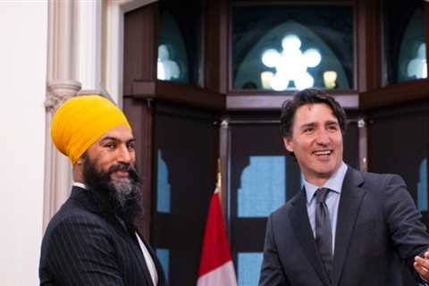 Officials from the Liberal Party and NDP discuss a possible deal