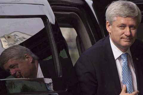 Survey: Stephen Harper is willing to change the election