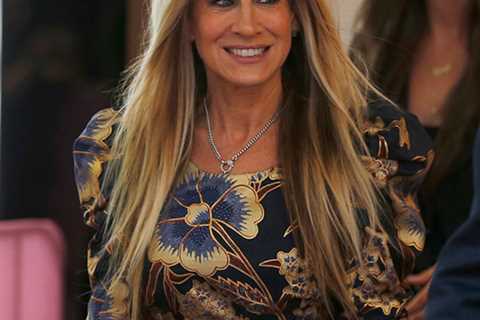 Sarah Jessica Parker Responds to 'Misogynist Chatter' About SATC Cast's Age in And Just Like That
