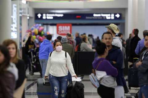 The United States allows international travelers who have been vaccinated to enter the country, but ..