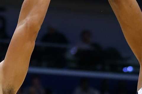 Kevin Durant can score from anywhere. Defenses don't know what to do.
