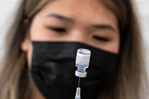 White House Plans Major Expandement of Covid Vaccine Production