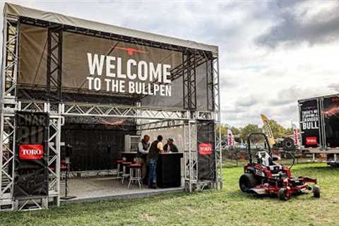 OUTDOOR DEMO DAY! GIE+EXPO DAY 3! Vermeer ► UTV Test Track ► World Lawn Mowers!