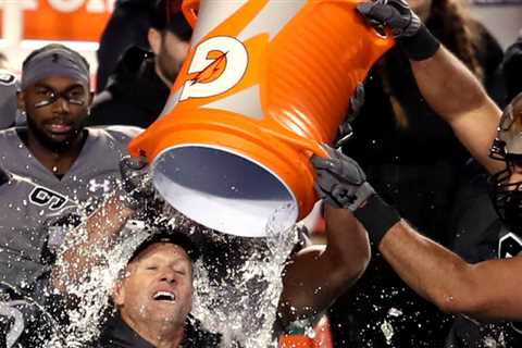 Utah defeats Oregon in the Upending Pac-12 Playoffs