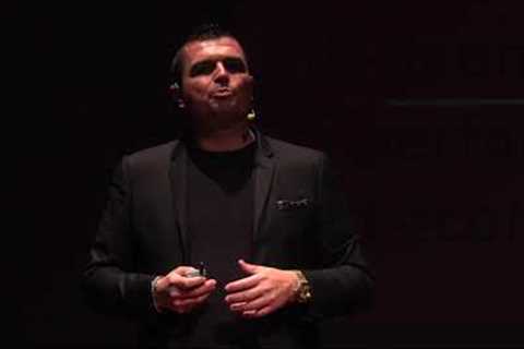 ESGonomia: un nuovo modo di vedere le cose | Paolo Proli | TEDxParma