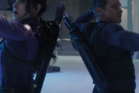 Hawkeye Premiere: Hailee Steinfeld Shines Brightest in Light-Hearted MCU Holiday Romp
