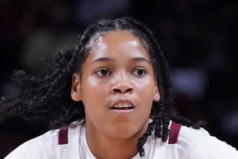 South Carolina Women's Basketball Takes First Place in the Rankings