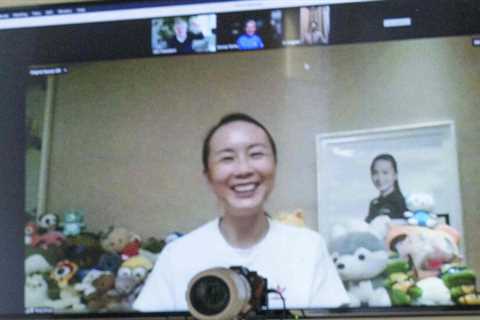 Peng Shuai with Olympic Officials Fuels a Tennis Showdown