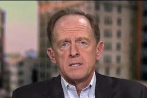 Senator Toomey: Fed has 'Missed The Boat' with Inflation