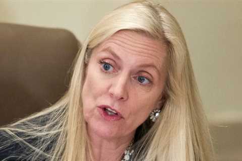 Who is Lael brainard, President Biden’s choice for Fed vice chair?