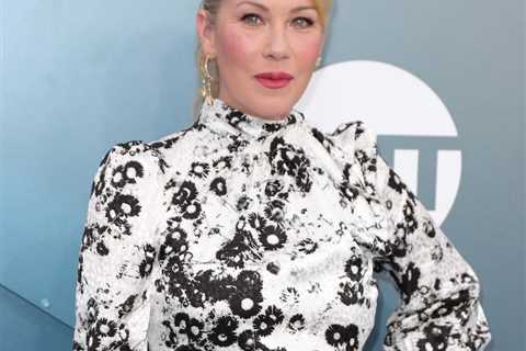 Christina Applegate Celebrates 50th Birthday Following Multiple Sclerosis Diagnosis