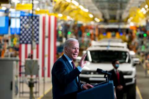The Disconnect between Biden's Popular Policies & His Unpopularity