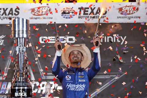 Kyle Larson’s Favorite Victory on the Way to the Championship Was a Hot Time That Did Him No Good..
