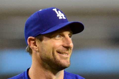 Max Scherzer Breaks the Salary Record with Mets