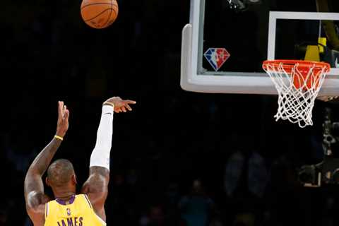 Lakers Search for Solutions, With and without LeBron James