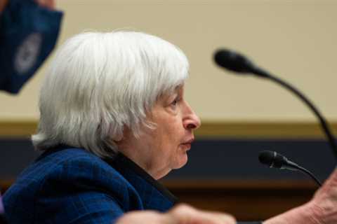 An influential think tank warns that the window for raising the debt limit is closing.