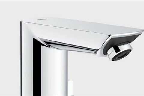 Buyer's Guide to Touchless Bathroom Faucets