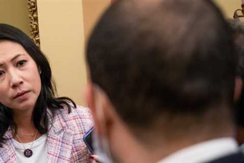How Stephanie Murphy, a holdout on Biden’s Agenda, helped Salvage It
