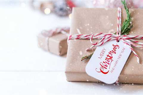 40 DIY Christmas Gift Tags to Make Christmas Tags Extra Special