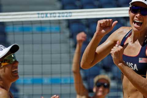 April Ross and Alix Kulineman will be competing in beach volleyball's gold-medal game.