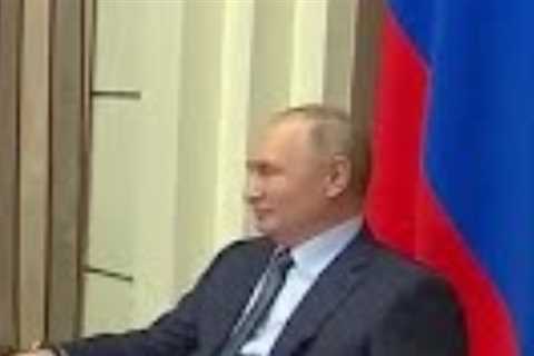 Biden and Putin meet in virtual meeting