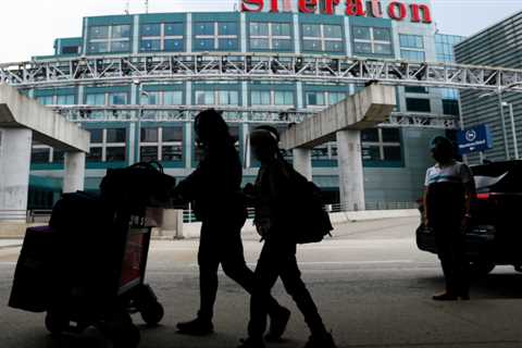 Public Health did not keep records of travelers in quarantine hotels