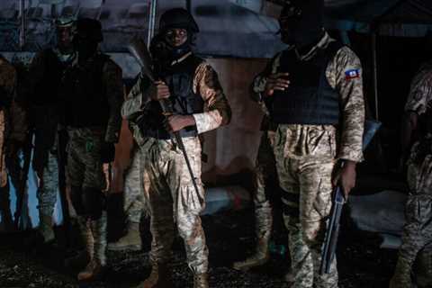 Le président haïtien dressait une liste de narco-trafiquants. Ses tueurs l’ont saisie.