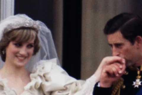 Royal Bombshell reveals details about Princess Diana's four alleged affairs from before Prince..
