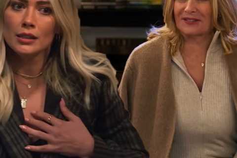 Kim Cattrall Appears On-Camera as Narrator and Older Hilary Duff in First How I Met Your Father..