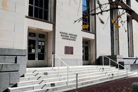 OSHA's Vaccine Mandate for Workers in Larger Businesses is Reaffirmed by the Appeals Court