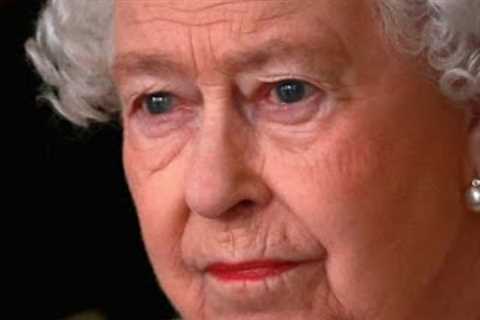What are the Only Two Persons Queen Elizabeth Can Guarantee To Take A Call From