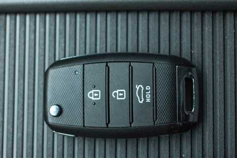 Sneaky way thieves target your car key fob