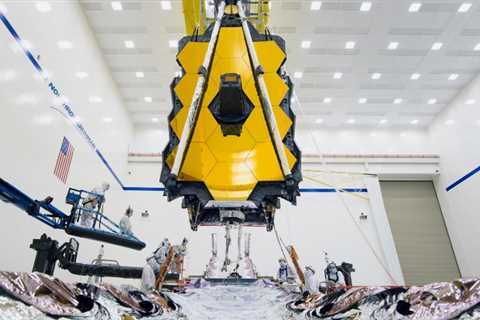 NASA's Biggest Telescope Beats Loose Screws and Loose Budgets