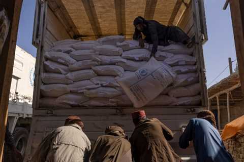 U.S. Puts Pressure on Afghanistan to End Sanctions