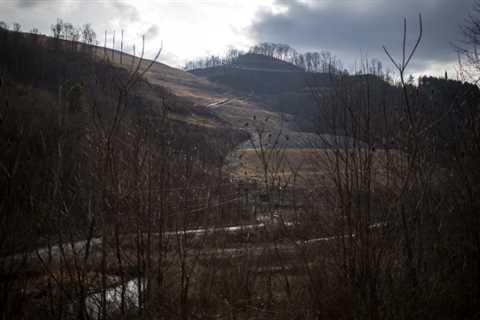 A Long History of Climate Measures Fighting Behind Manchin's Opposition