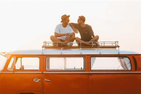 Six Ways to Travel With Benefit: 6 Ways To See the World And Help Others