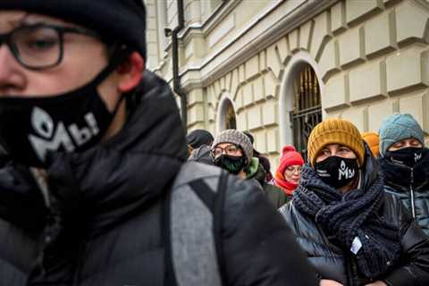 Russian Court orders prominent human rights group to shut down
