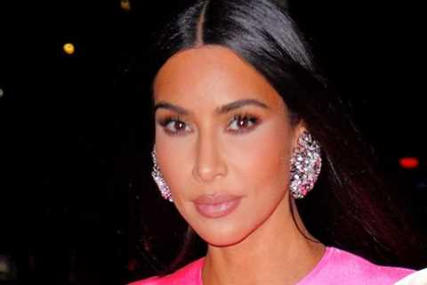 These Are the Funniest Tweet Reactions to Kim Kardashian's Spoiling Spider-Man. There is no way home
