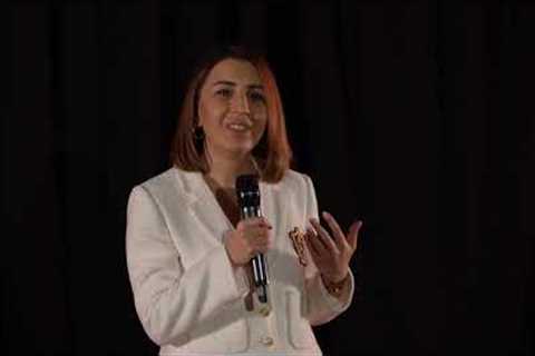 Lessons from the Past | Kristinne Grigoryan | TEDxYerevanSalon