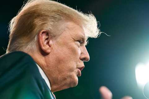 Jan. 6 Committee Shelves: Requests for Hundreds Of Trump Records